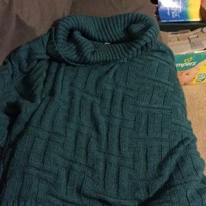 Dressbarn Turtleneck Short sleeved Sweater